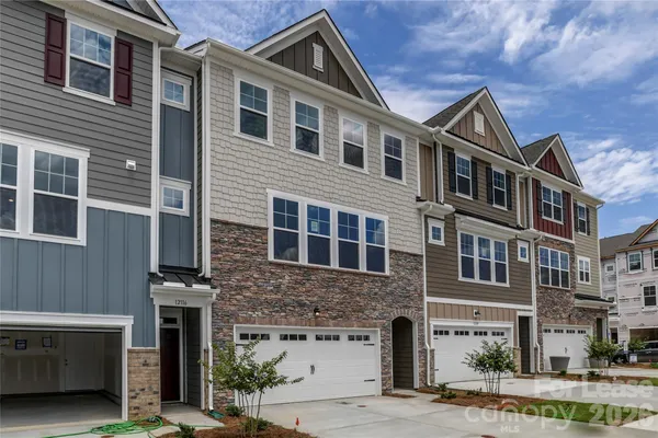 $2,900 | 12112 Ardrey Park Drive, Charlotte, NC 28277