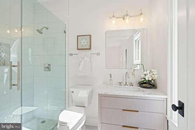 $3,999,900 | 5631 MacArthur Boulevard Northwest, Washington, DC 20016