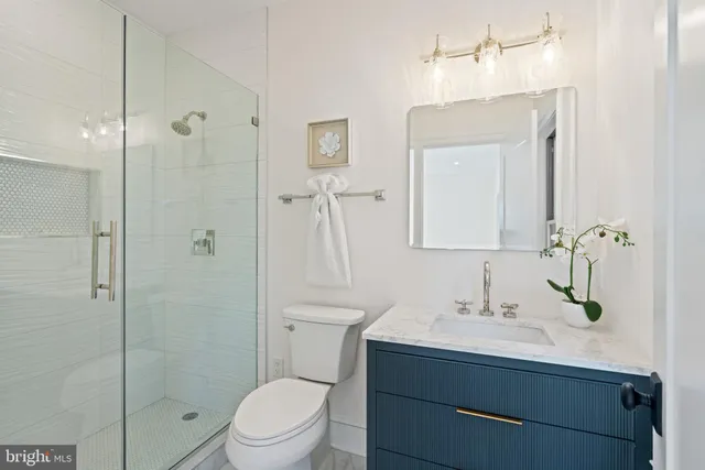 $3,999,900 | 5631 MacArthur Boulevard Northwest, Washington, DC 20016