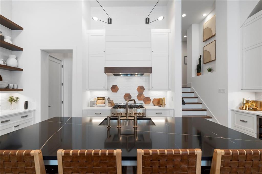 6740 Avis Walk Alpharetta, GA 30005 - Photo 17 of 58