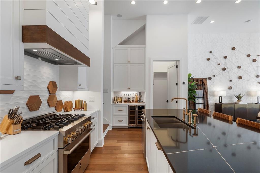 6740 Avis Walk Alpharetta, GA 30005 - Photo 19 of 58