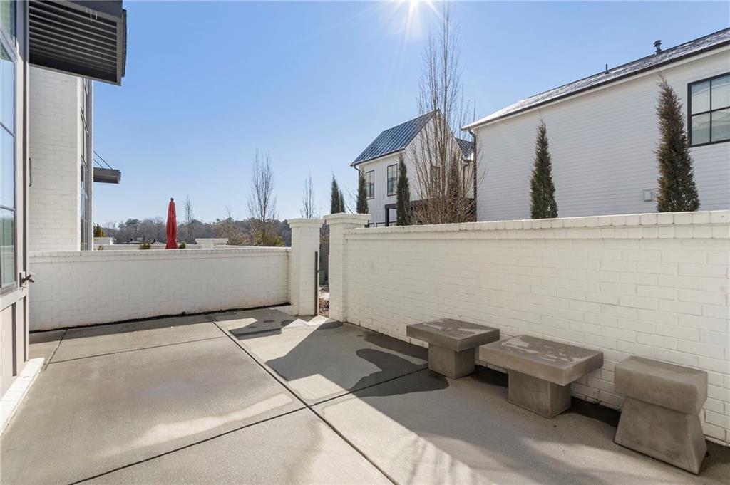 6740 Avis Walk Alpharetta, GA 30005 - Photo 4 of 58