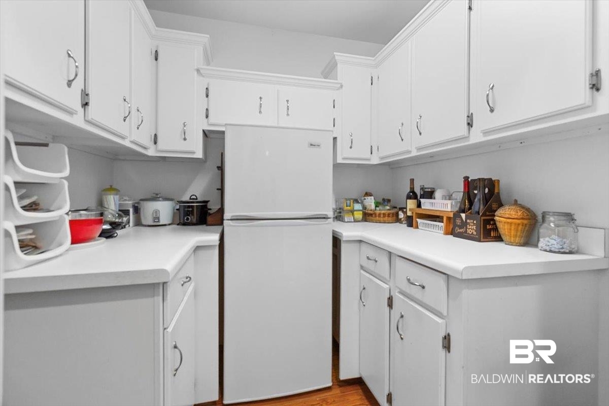 14903 County Road 13 Fairhope, AL 36532 - Photo 12 of 44 Butler's Pantry