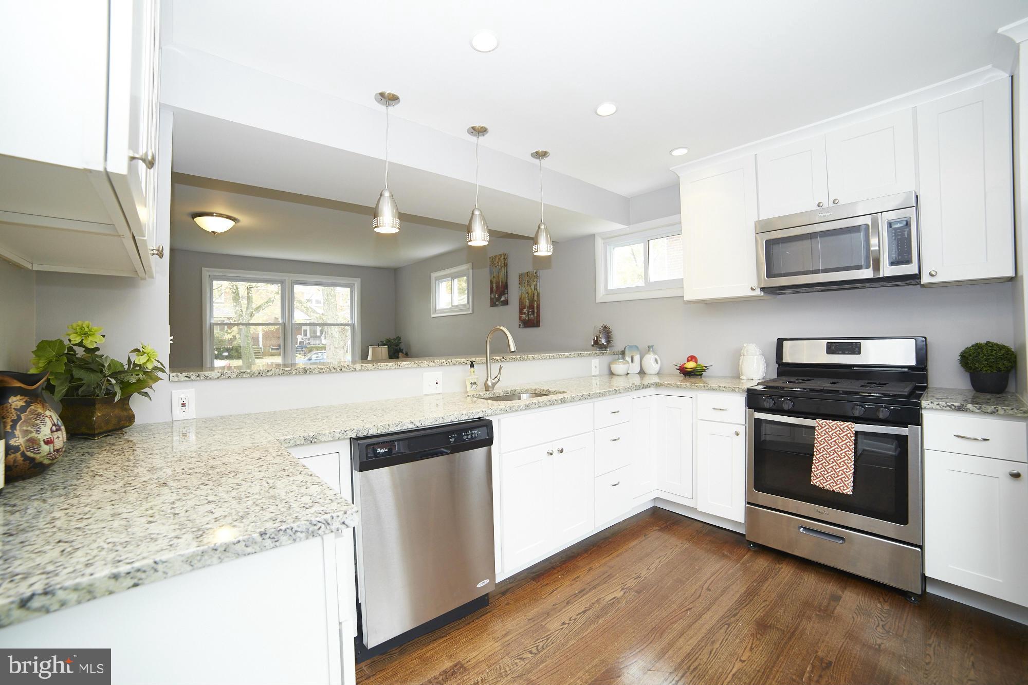 5222 Fredcrest Road Baltimore, MD 21229 - Photo 12 of 30 Kitchen