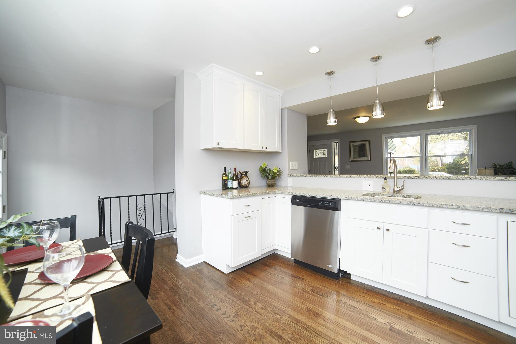 5222 Fredcrest Road Baltimore, MD 21229 - Photo 10 of 30 Kitchen
