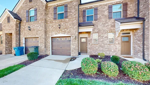 $2,100 | 2815 Haversack Circle, Murfreesboro, TN 37128