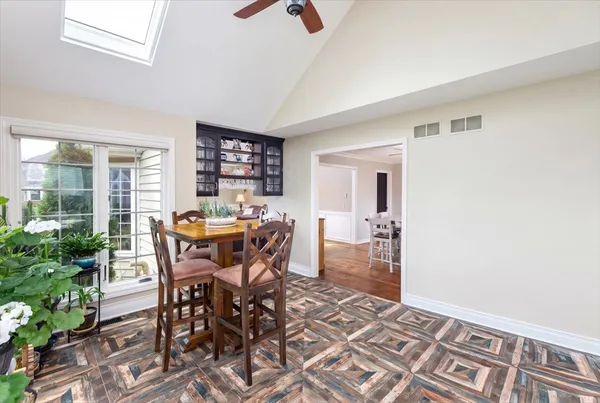 $995,000 | 1576 Pine Lake Drive, Naperville, IL 60564