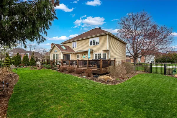 $995,000 | 1576 Pine Lake Drive, Naperville, IL 60564