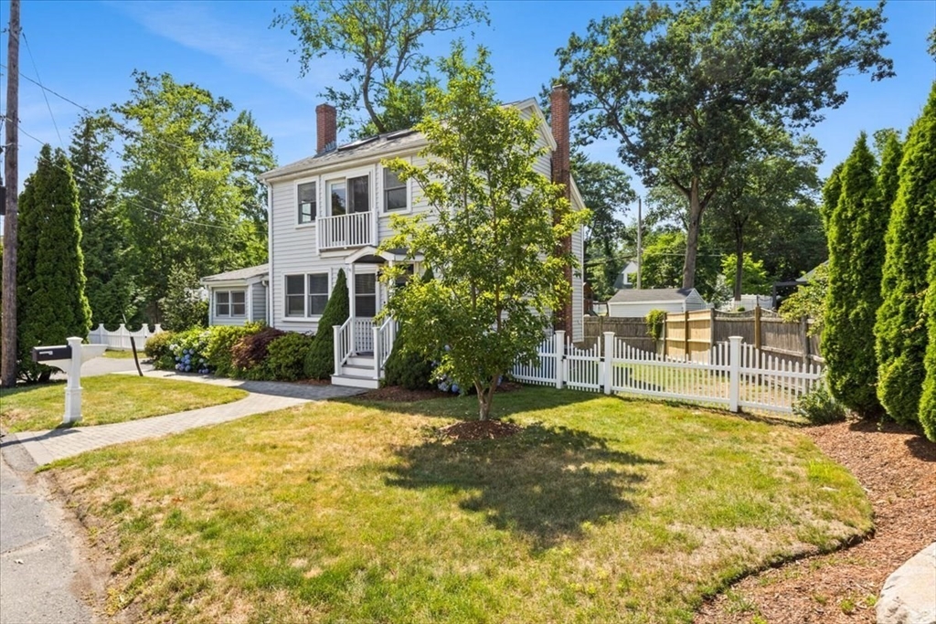 62 Pleasant Circle Canton, MA 02021 - Photo 3 of 40