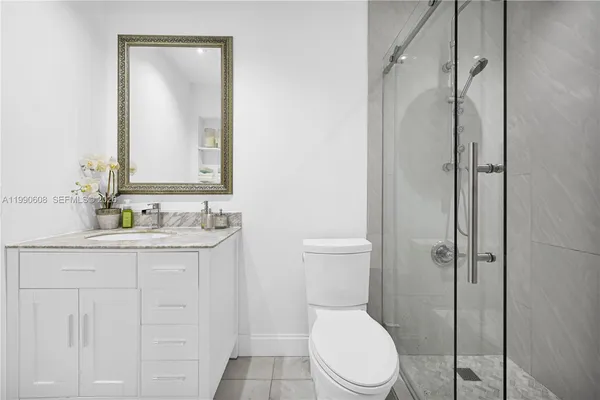 $2,499 | 240 West 68th Street, Unit 213, Hialeah, FL 33014