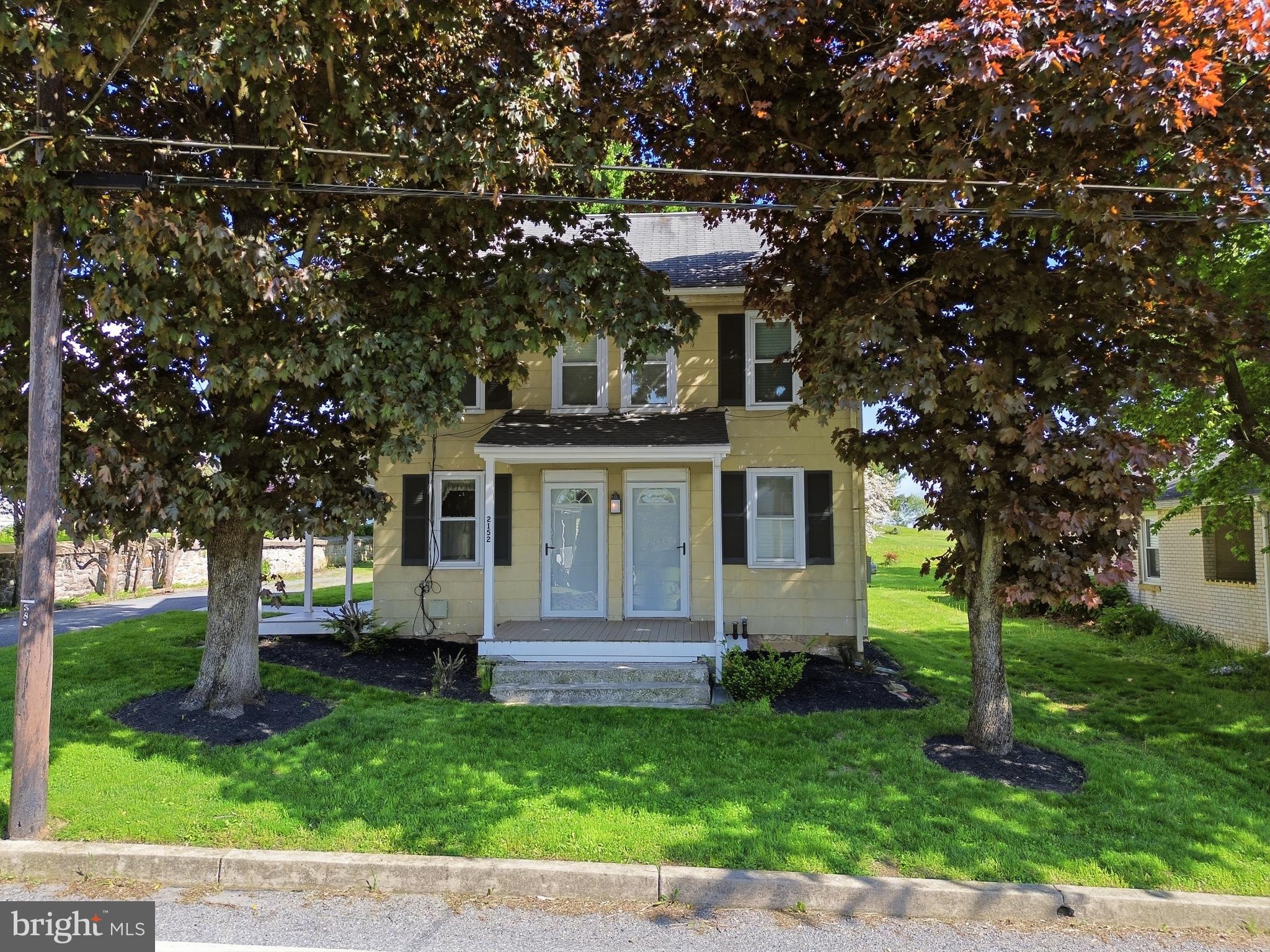 2152 Cloverleaf Road Mount Joy, PA 17552 - Photo 4 of 50