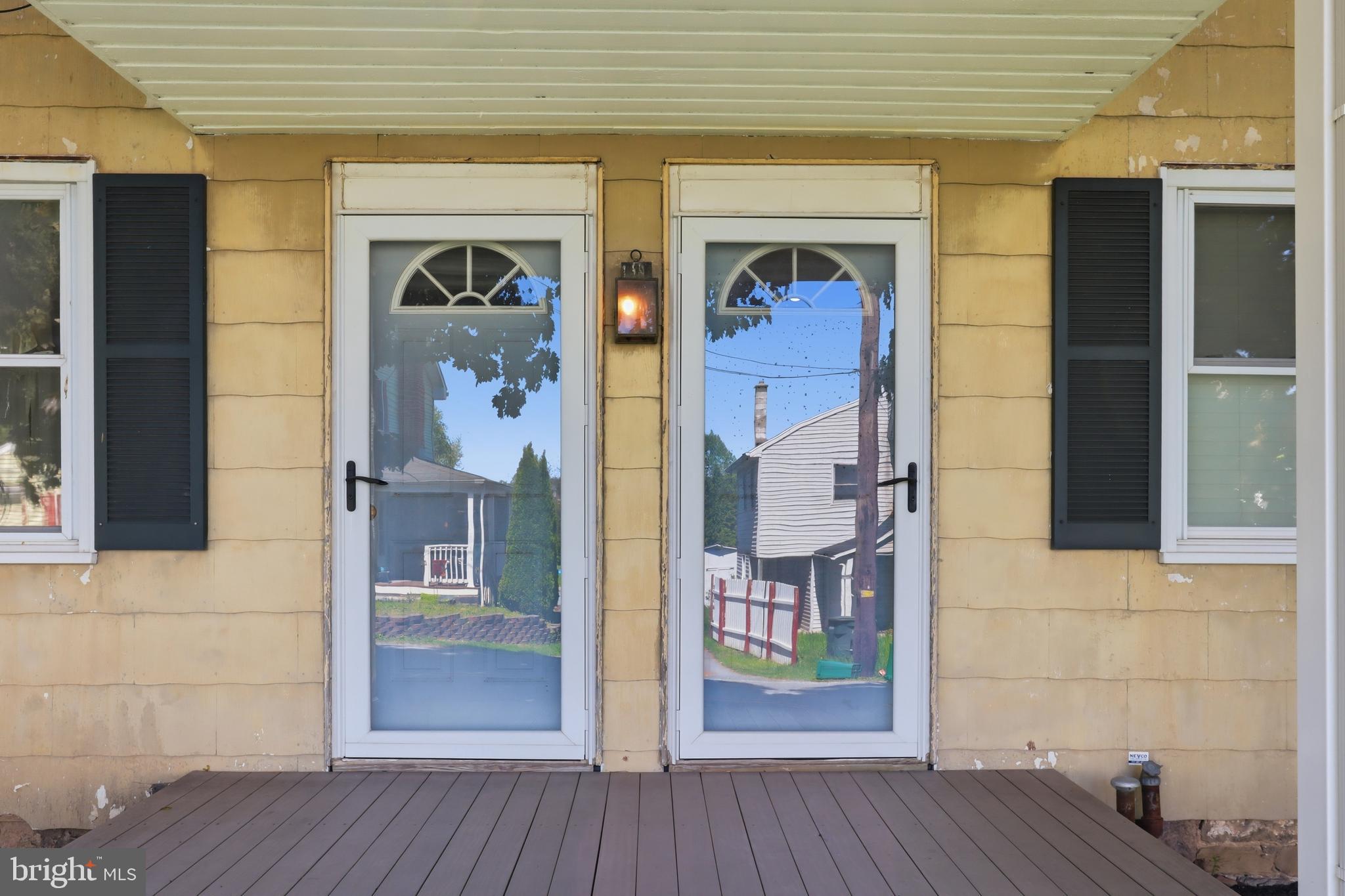 2152 Cloverleaf Road Mount Joy, PA 17552 - Photo 9 of 50