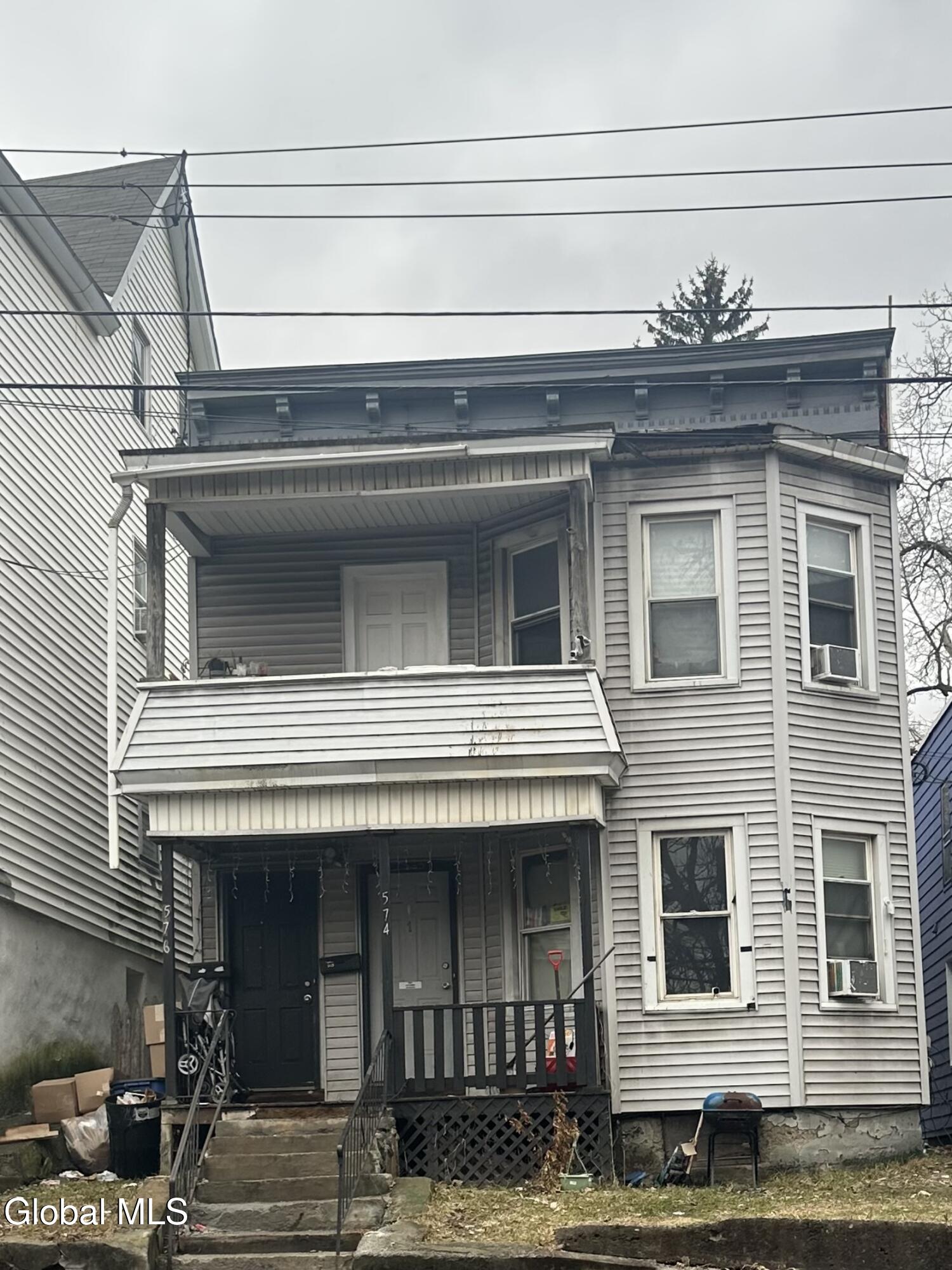 574 Crane Street Schenectady, NY 12303 - Photo 2 of 2 IMG_1475