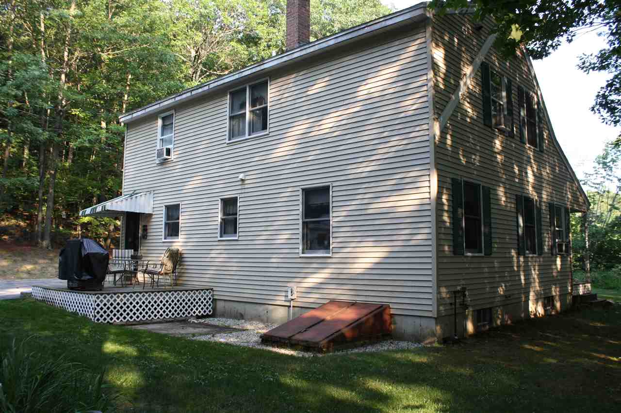 31 Martin Road Weare, NH 03281 - Photo 2 of 29