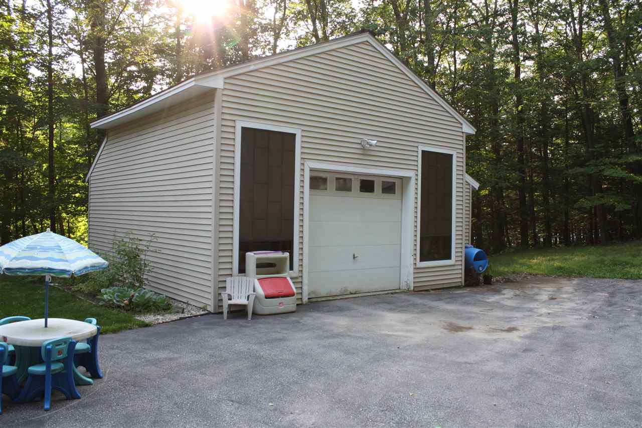 31 Martin Road Weare, NH 03281 - Photo 5 of 29