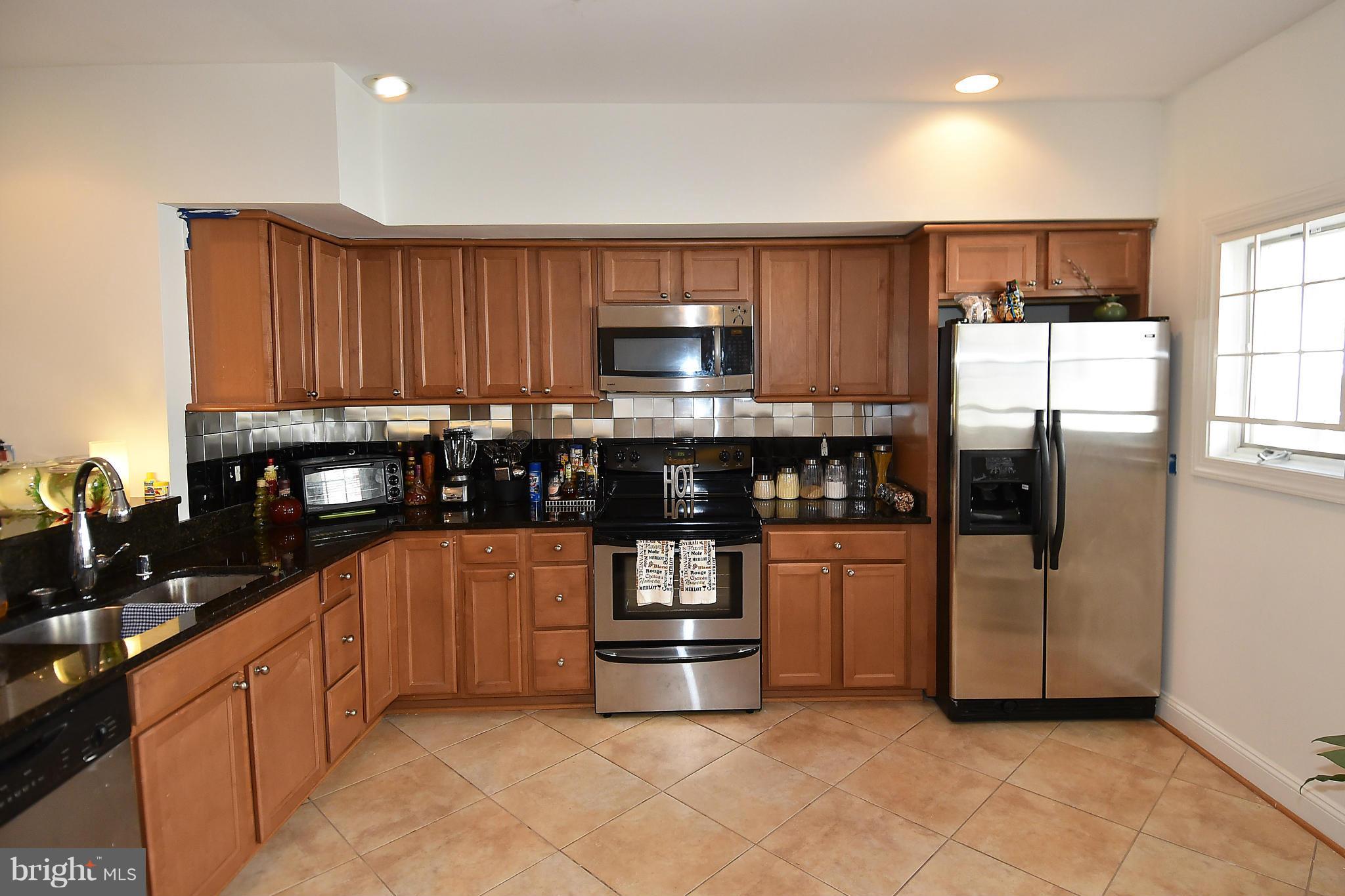 1304 Talbert Court Southeast Washington, DC 20020 - Photo 17 of 17 Kitchen
