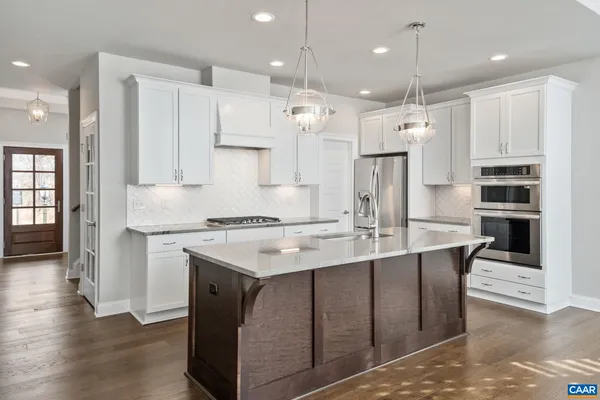 $879,000 | 336 Avondale Lane, Crozet, VA 22932