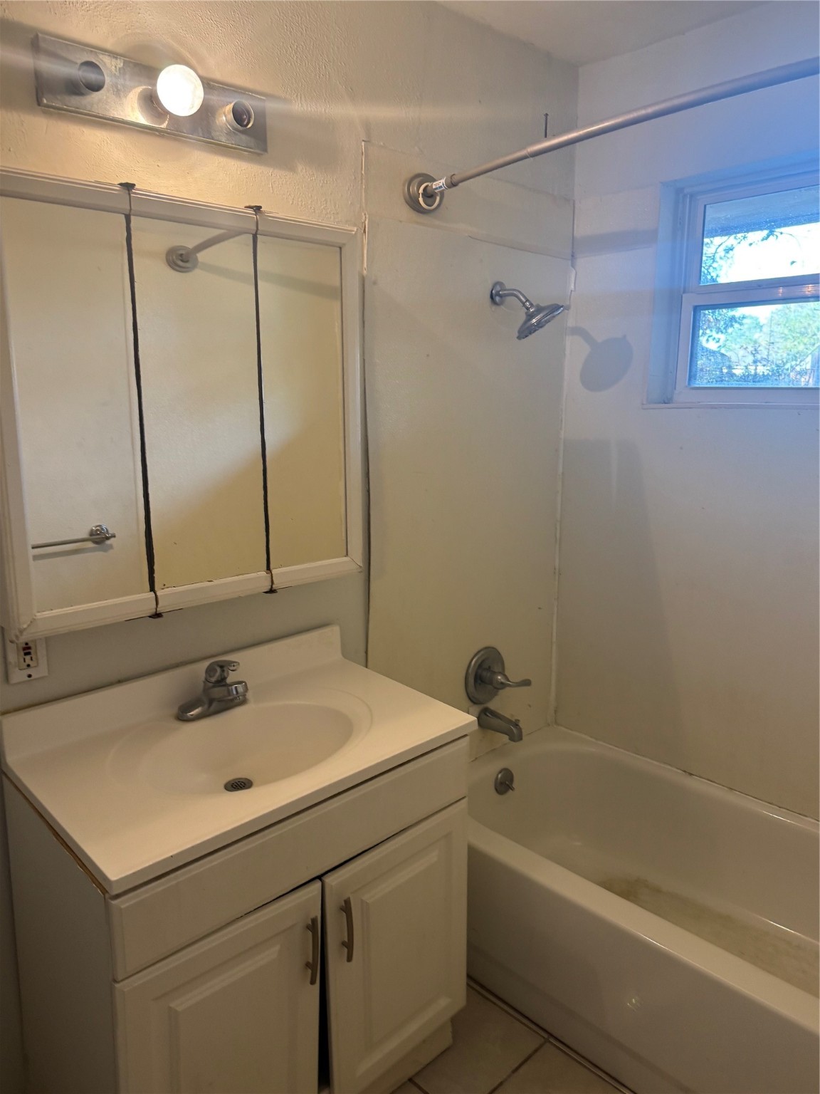 11103 Rubin Street Houston, TX 77047 - Photo 11 of 14