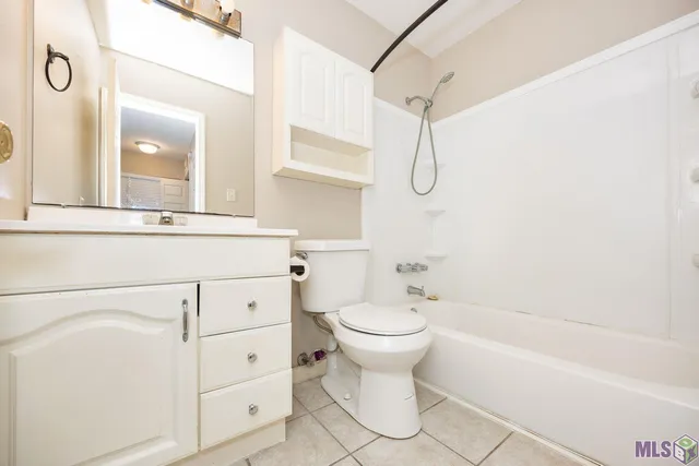 $129,900 | 454 West Parker Boulevard, Unit A7, Baton Rouge, LA 70808