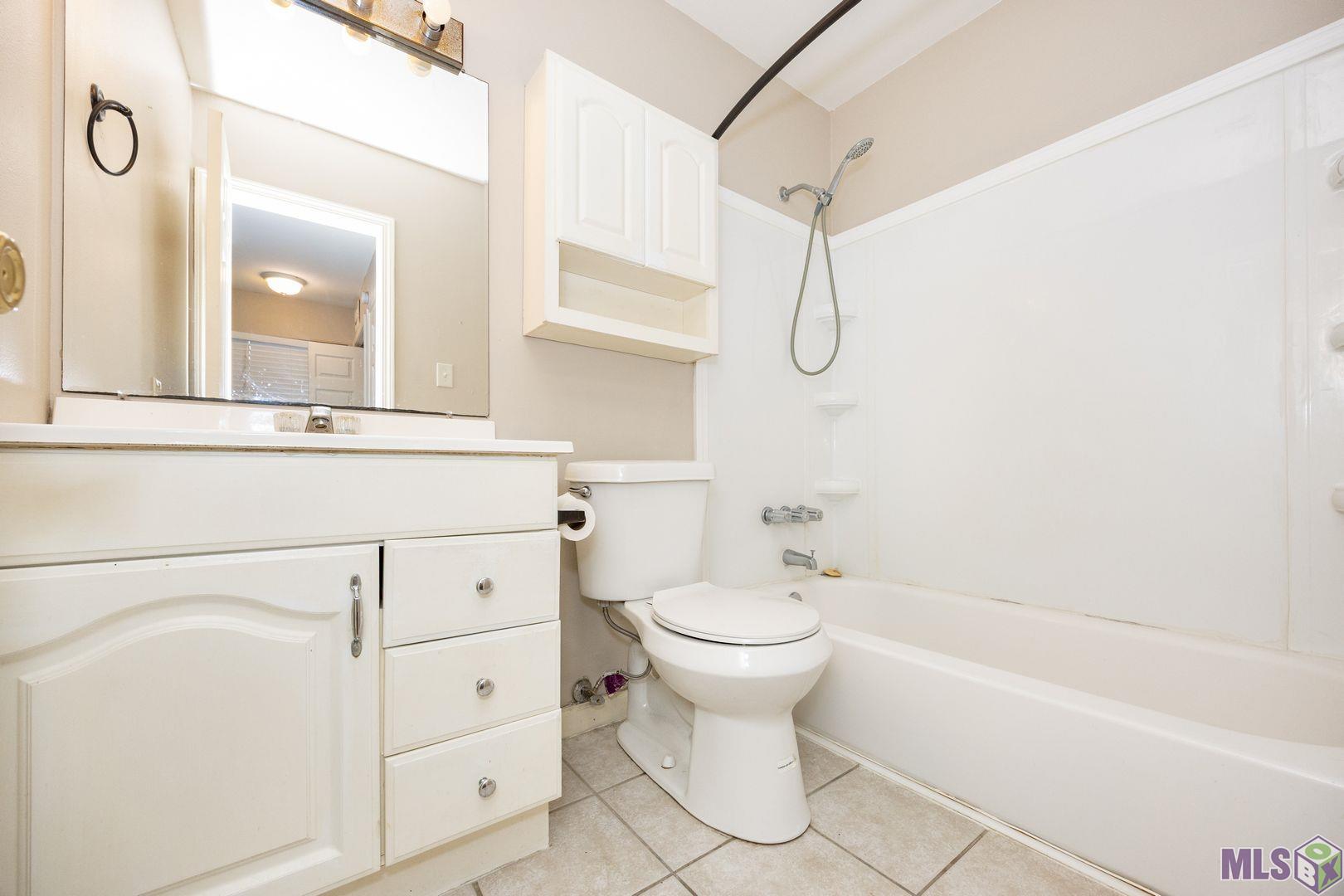 454 West Parker Boulevard, Unit A7 Baton Rouge, LA 70808 - Photo 11 of 15