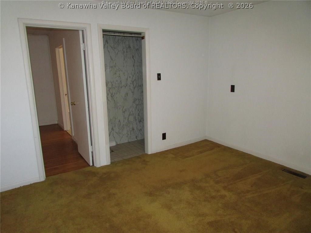225 Easter Road Nitro, WV 25143 - Photo 13 of 26 Gallery Image 13