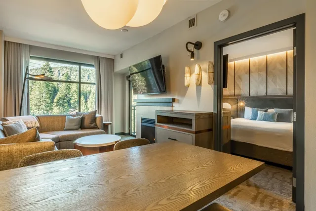 $640,000 | 50 Hillside Drive, Unit 416, Mammoth Lakes, CA 93546