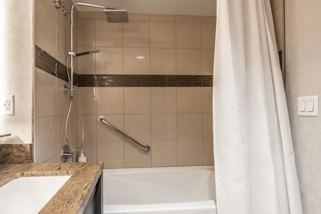 $640,000 | 50 Hillside Drive, Unit 416, Mammoth Lakes, CA 93546