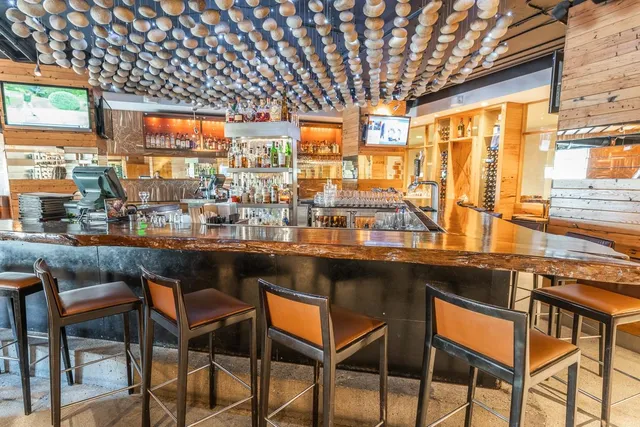 $640,000 | 50 Hillside Drive, Unit 416, Mammoth Lakes, CA 93546