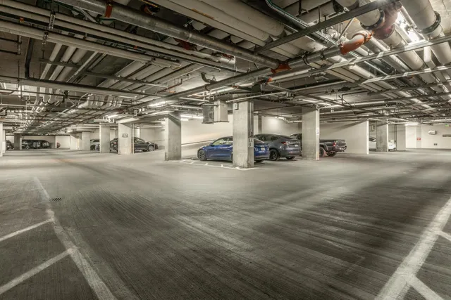 $640,000 | 50 Hillside Drive, Unit 416, Mammoth Lakes, CA 93546