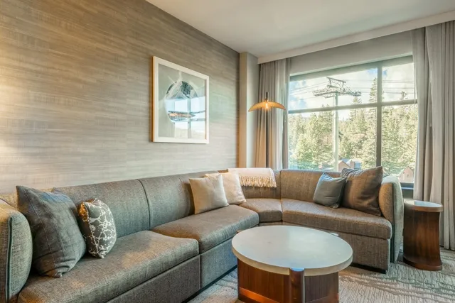 $640,000 | 50 Hillside Drive, Unit 416, Mammoth Lakes, CA 93546