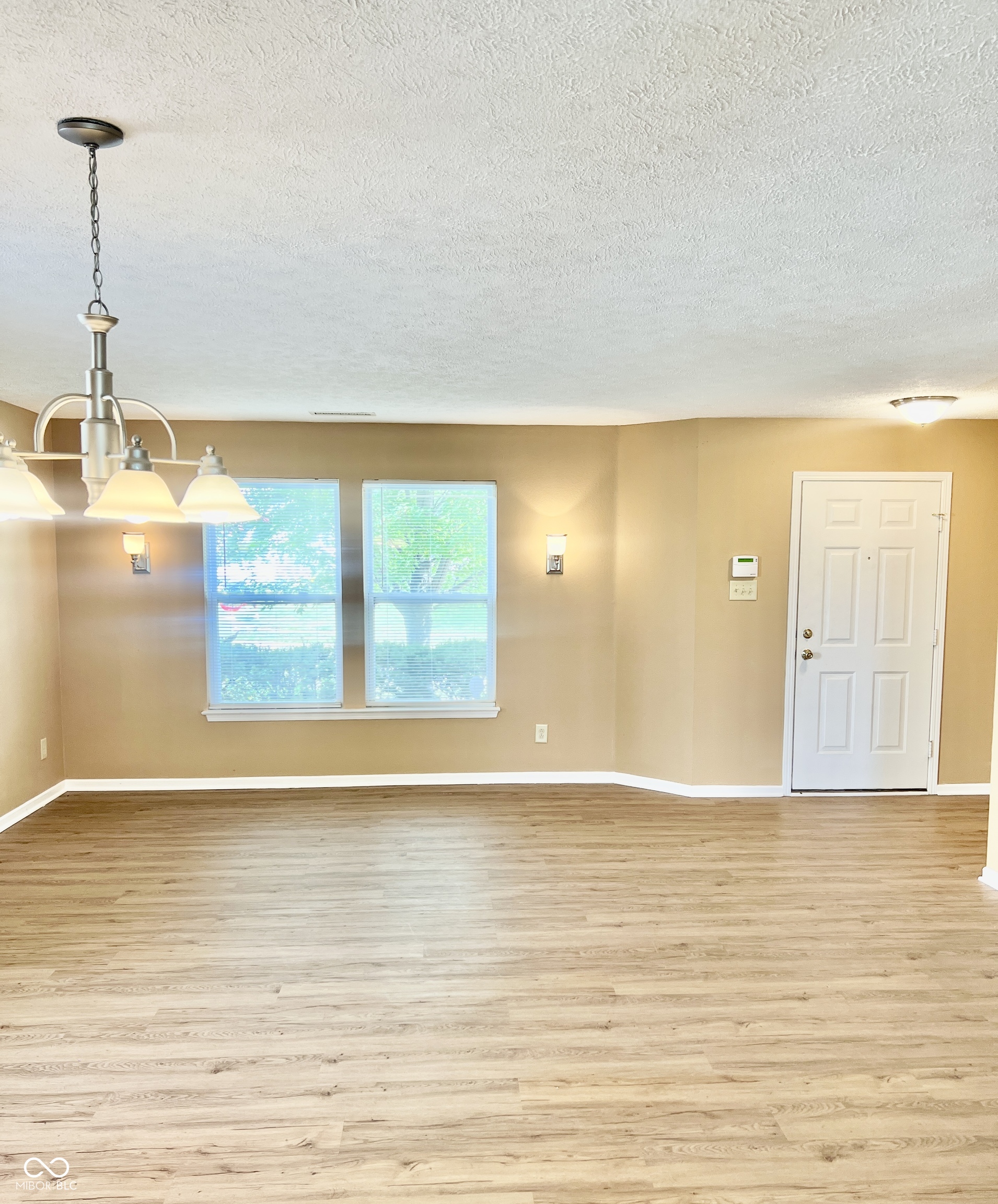 6420 Eastern Range Road Indianapolis, IN 46234 - Photo 6 of 38