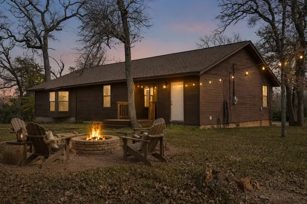 $650,000 | 1949 County Road 347 Loop, Gause, TX 77857