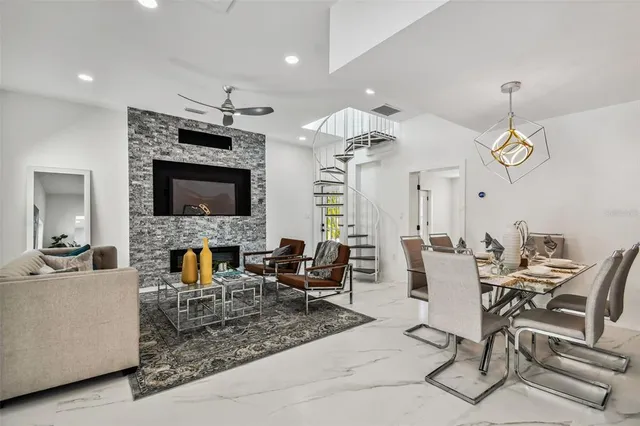 $4,995 | 110 28th Avenue North, Unit B, St. Petersburg, FL 33704