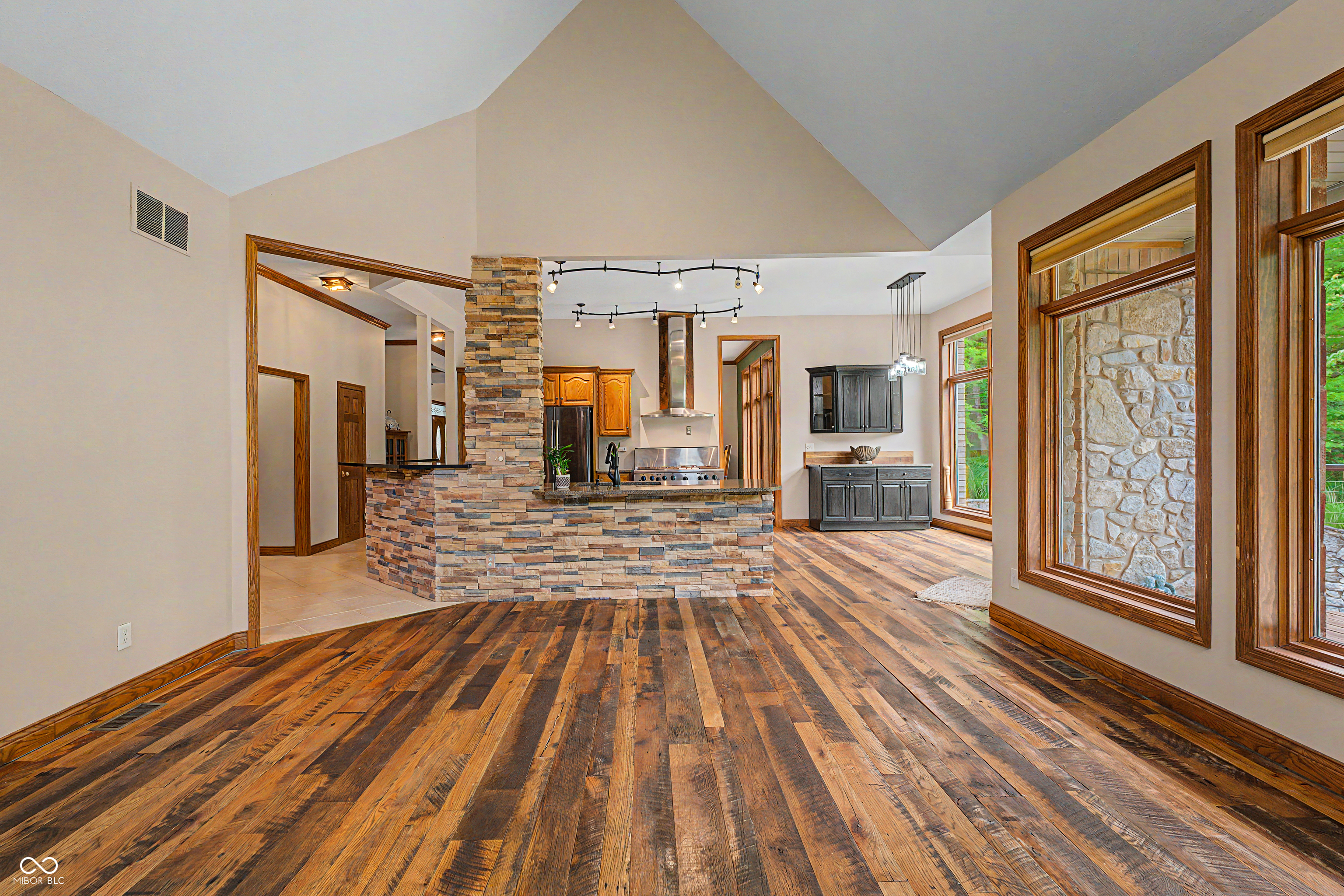 12980 West Mt Healthy Road Columbus, IN 47201 - Photo 25 of 123