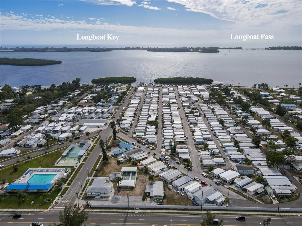 10315 Cortez Road West, Unit 11B Bradenton, FL 34210 - Photo 25 of 27 a view of a city