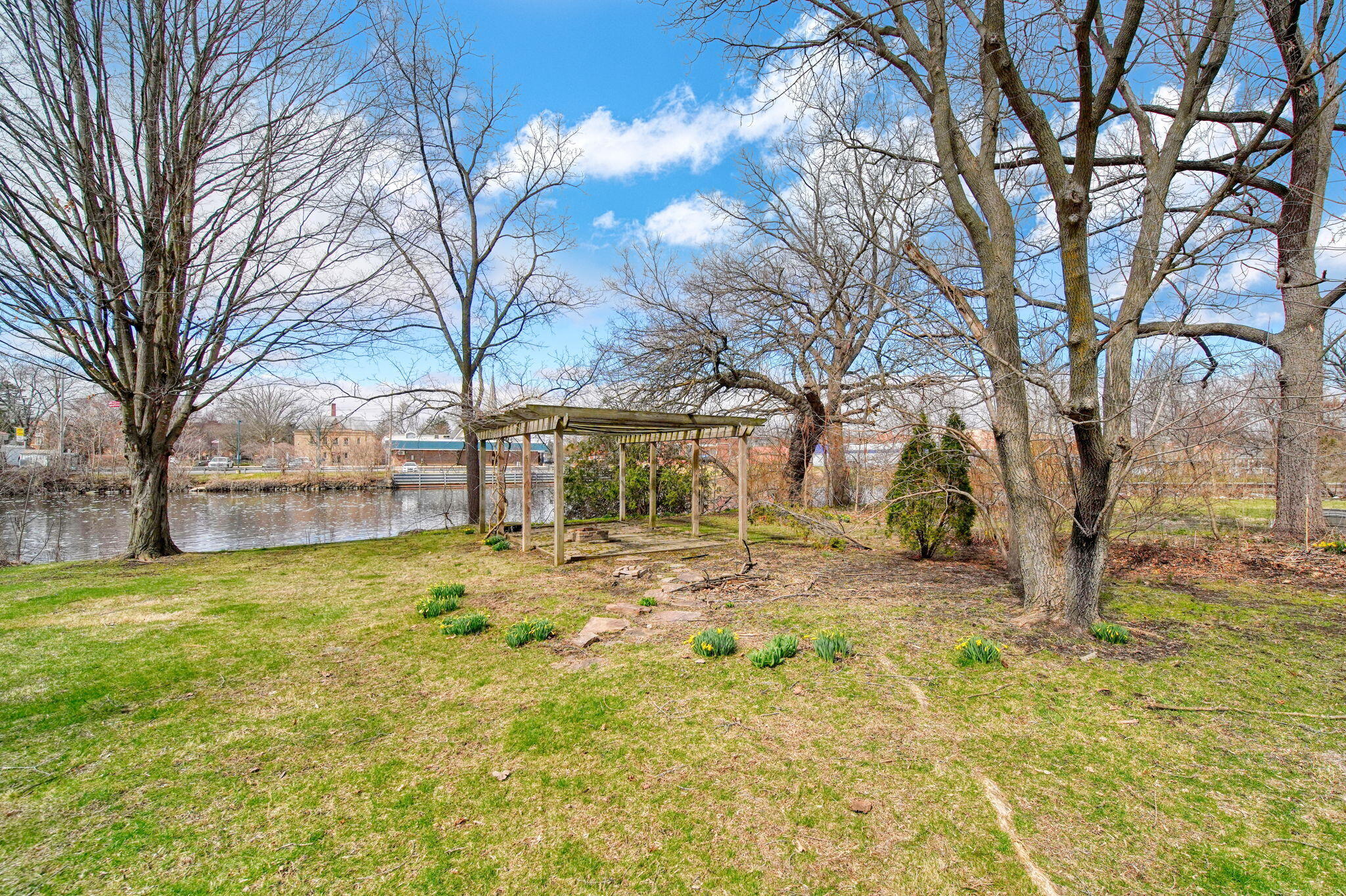 125 State Street Eaton Rapids, MI 48827 - Photo 55 of 67 55-web-or-mls-DSC06050_HDR