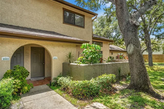 $209,900 | 6262 142nd Avenue North, Unit 1002, Clearwater, FL 33760