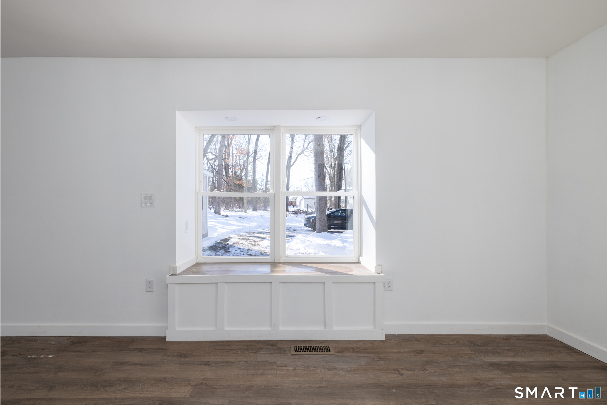 6 Waterbury Road North Haven, CT 06473 - Photo 12 of 38