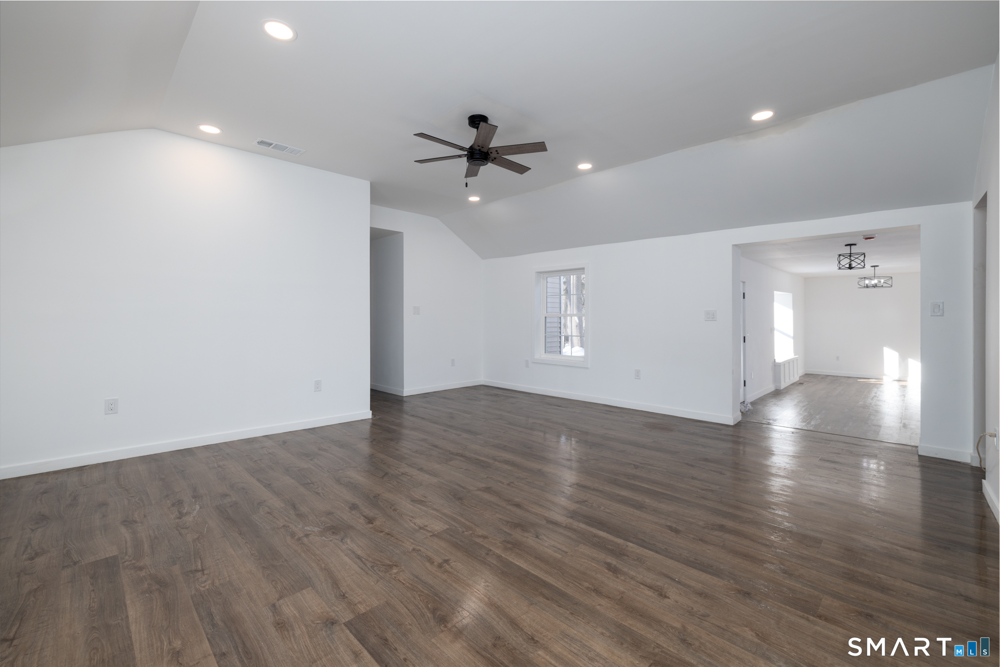 6 Waterbury Road North Haven, CT 06473 - Photo 15 of 38