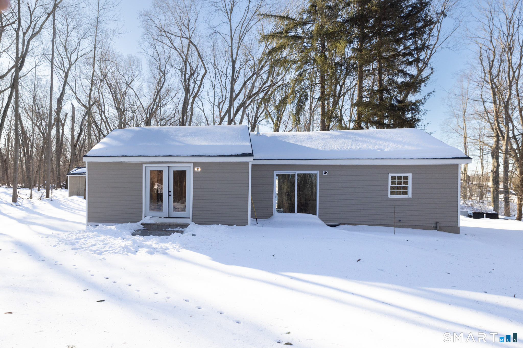 6 Waterbury Road North Haven, CT 06473 - Photo 33 of 38