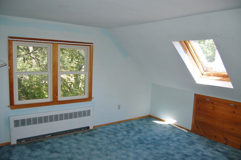 37 Hiawatha Road Woburn, MA 01801 - Photo 9 of 11 Gallery Image 9