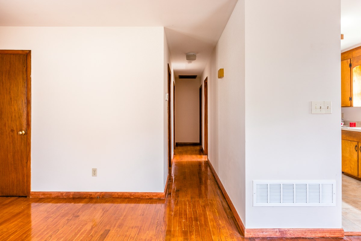 811 Country Club Road Harrisonburg, VA 22802 - Photo 9 of 16 Gallery Image 9