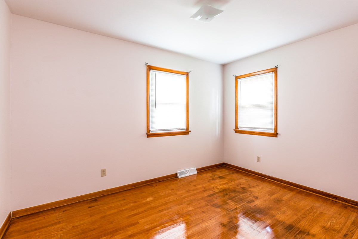 811 Country Club Road Harrisonburg, VA 22802 - Photo 10 of 16 Gallery Image 10