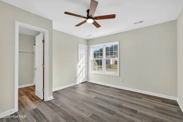 $279,000 | 204 Larchmont Court, Burgaw, NC 28425