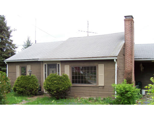 114 Fitchburg Road Townsend, MA 01469 - Photo 2 of 15