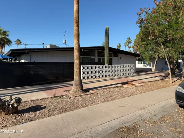 $840,000 | 6708 East Earll Drive, Scottsdale, AZ 85251