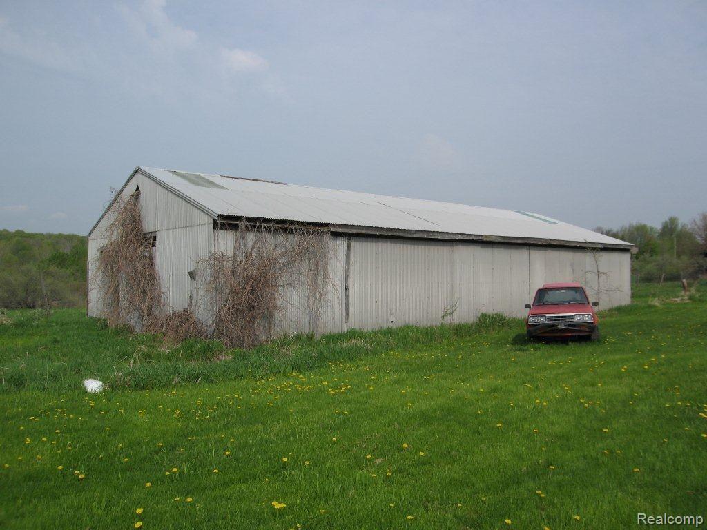 3198 Rochester Road Dryden, MI 48428 - Photo 13 of 15 IMG_5684