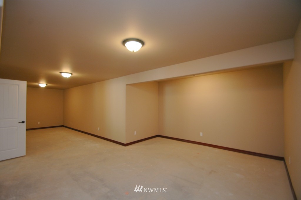 9214 Fox Ridge Lane Southeast Olympia, WA 98513 - Photo 20 of 25 Gallery Image 20