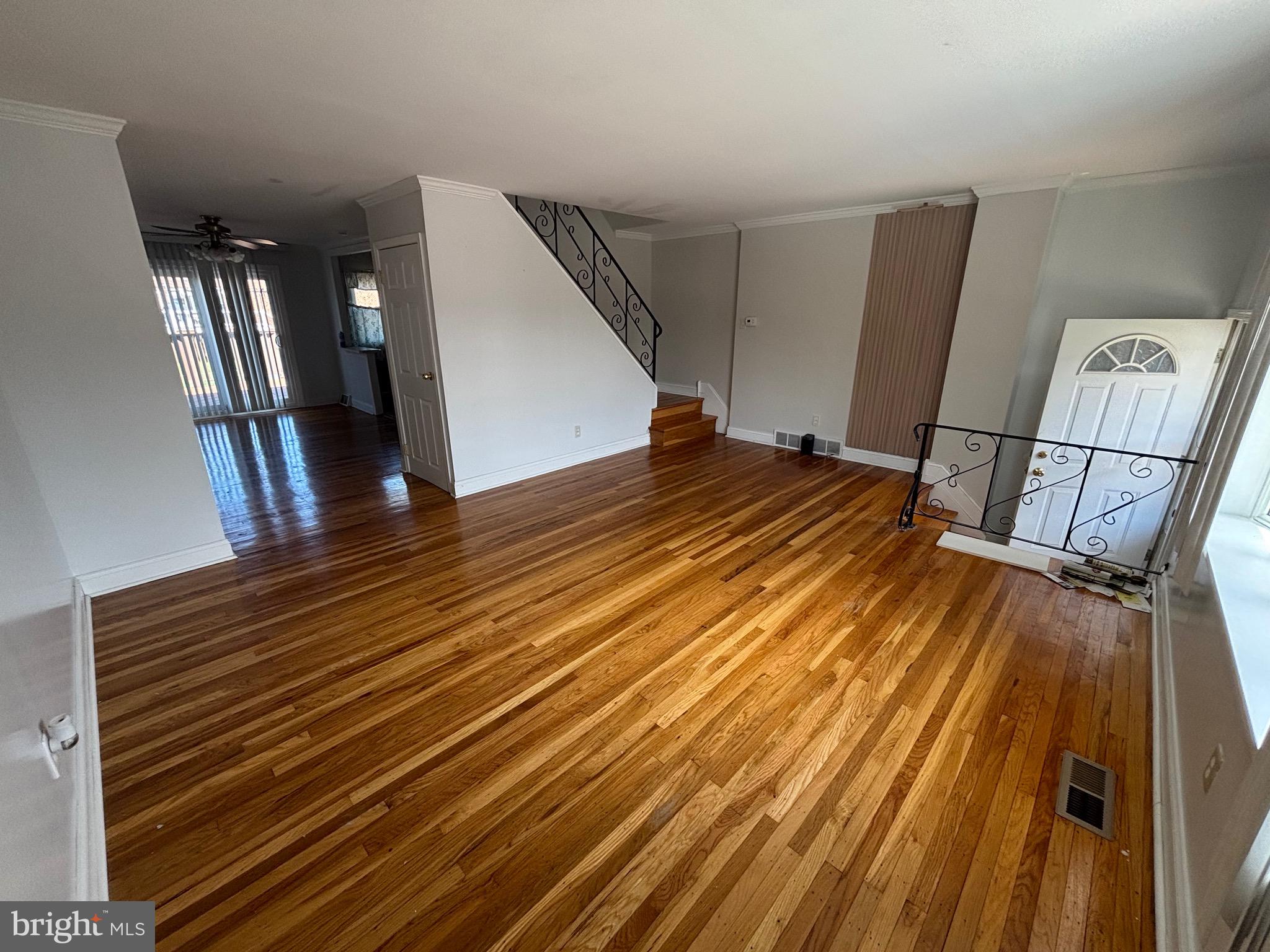 12406 Rambler Road Philadelphia, PA 19154 - Photo 4 of 17