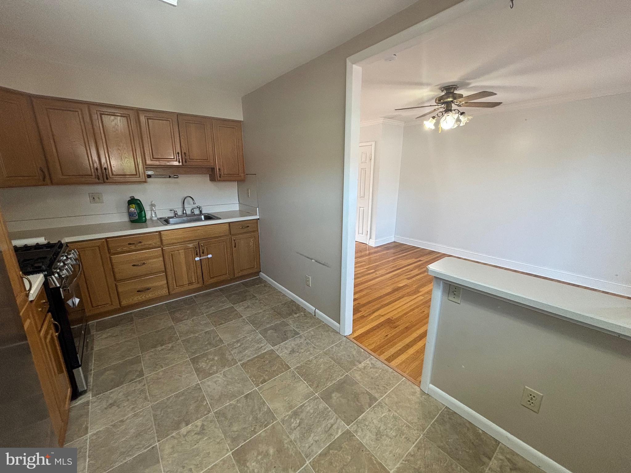 12406 Rambler Road Philadelphia, PA 19154 - Photo 8 of 17